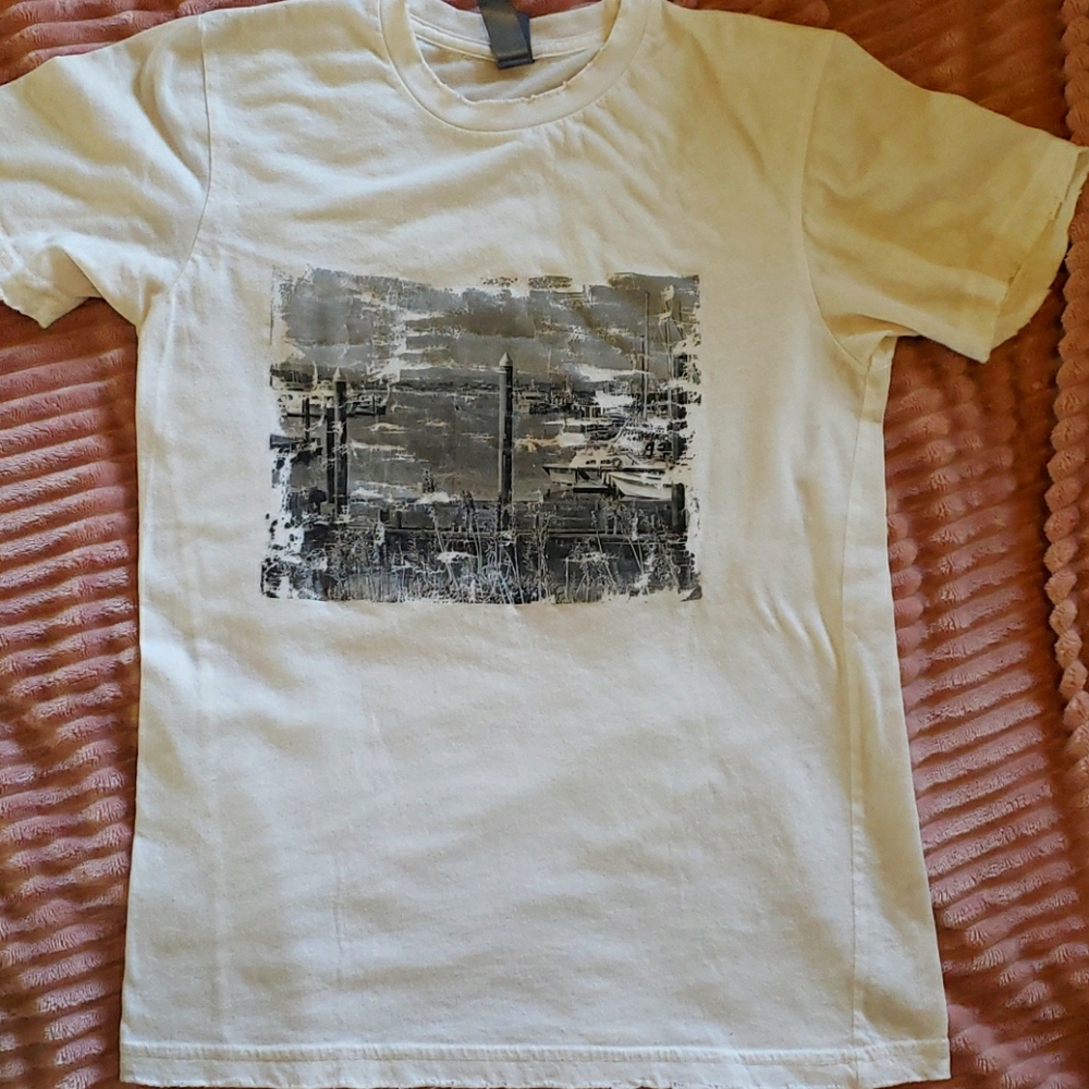 Monterey Bay Vintage tshirt